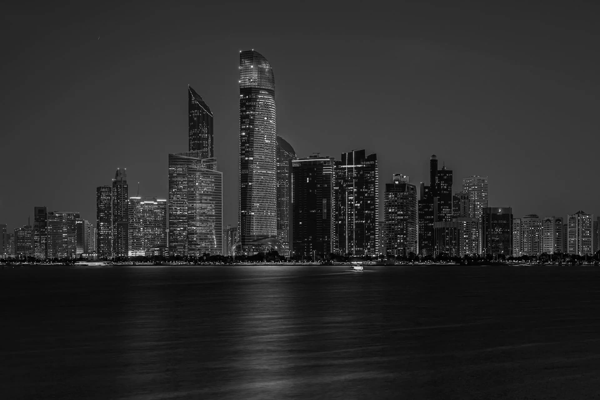 IP and IT consultants hero background